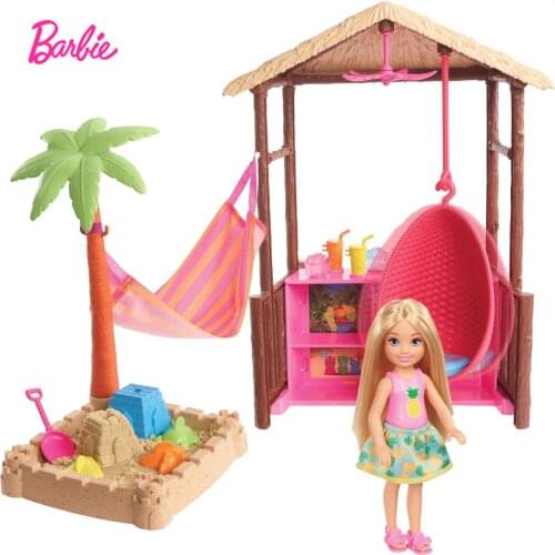 Barbie Chelsea Doll and Tiki Hut Playset with 6-inch Blonde Doll Swing Hammock Moldable Sand Gift for Kids Birthday Toys FWV24