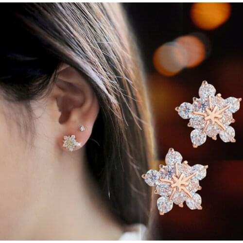 Chandler Super glitter crystal zircon earrings snowflake five-pointed star earrings female earrings full diamond jewelry