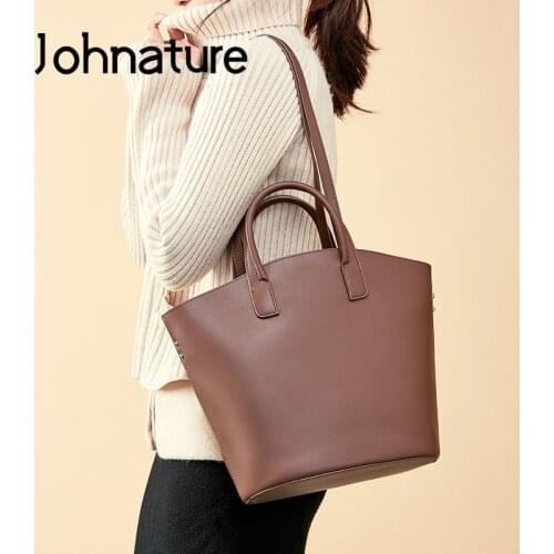 Johnature 2021 New Women Bucket Bag Fashion Versatile Cow Leather Shoulder Messenger Leisure Large Capacity Lady Handbag