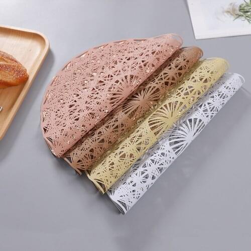 Round PVC Placemat Hollow Design Non-Slip Insulation Cutlery Mat Restaurant Kitchen Accessories Decor Cup Mat Diameter 38cm
