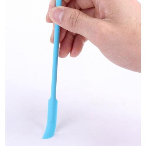 3Pcs/Set Flexible Silicone Spatula Makeup Brush Scraper Flexible Reusable Silicone Long Handle Makeup Scraper for Beauty