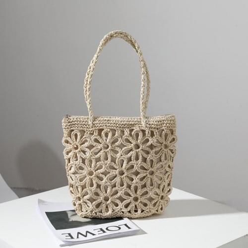 Casual Straw Bags Hollow Flower Women Straw Woven Bag Womens Shoulder Portable Seaside Vacation Beach Rattan Bag Female Handbag