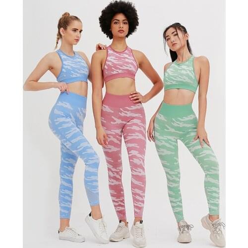 Spot! Europe and America 2020 new womens mesh splicing camouflage slim yoga sports suit