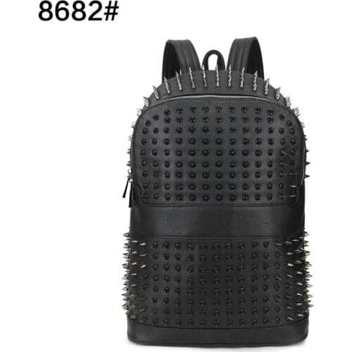 Europe and the United States fashion leisure men and women backpack personal rivet bag style schoolbag travel backpack