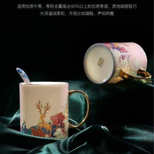 Luxury European Mug Cup Ceramic with Cover Vintage Tea Cup Retro Style Porcelain Coffee Mug Milk Tea Vintage Drinkware OO50MK