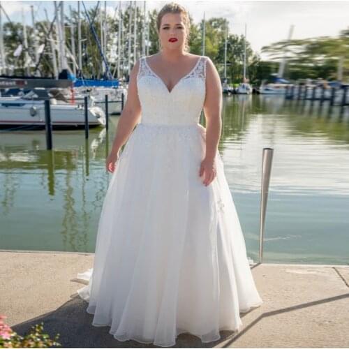 Plus Size Wedding Dress A-Line V-Neck Tank Backless Lace Appliques Sequined Floor Length Sweep Train Bride Gown Tailor Made New