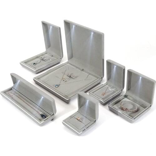 High Quality LED Light Ring Pendant Box Luxury Suede Jewelry Box Packing Necklace Wedding Gift Display Storage Case
