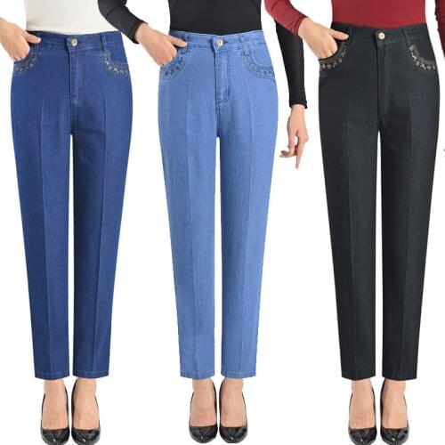 Size 28-40 Jeans Woman 2020 Spring Summer Women Casual High Waist Black Blue Pocket Mom Jeans Denim Straight Pant 6XL