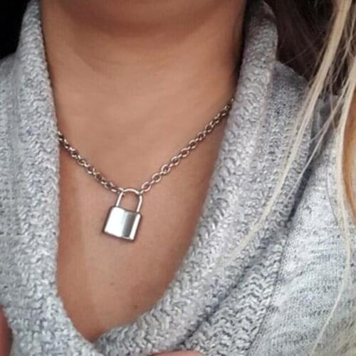 Kiss Buty Gothic Pendants