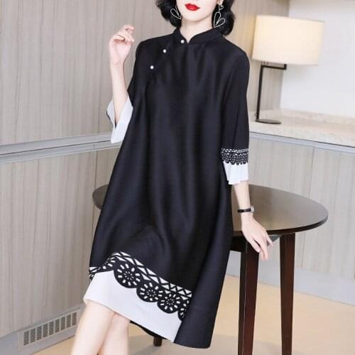 French Modified Cheongsam Mothers Pleated Dress Spring 2021 New Womens Loose Size Dress