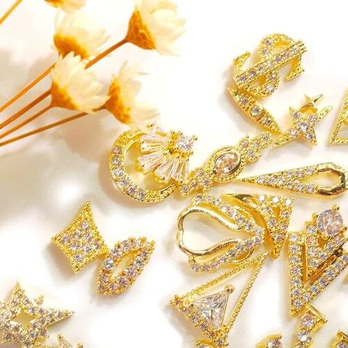 5 pieces Nail Art Zircon Crystal Rhinestones Heart/Star Luxury Alloy Accessories jewelry for Nails Manicure Design Decorations