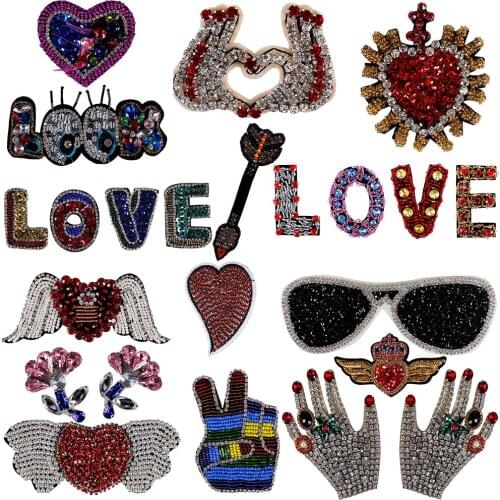 Handicraft LOVE Heart Hand Arrow Look Rhinestone Sequin Bead Flower Applique T-shirt Patches for Clothing Shoes Bag DIY Sewing