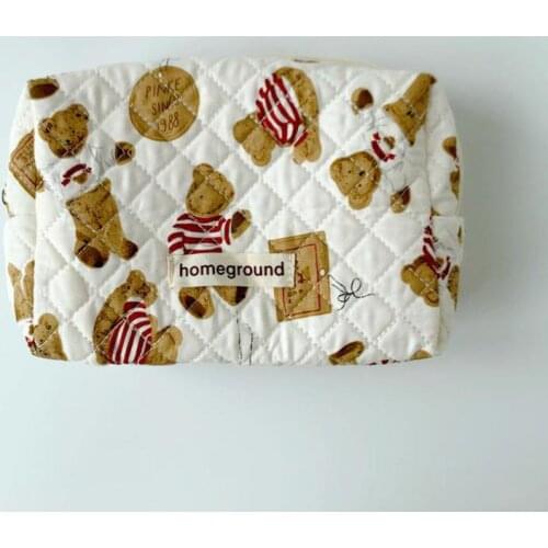 Women Cute Check Quilted Bear Makeup Bags Three-dimensional Pure Cotton Travel Toiletry Cosmetic Bag Clutch Organizer Pouch