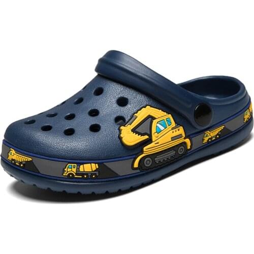 2021 New Children Sandals Summer Hole Shoes Rubber Kids Unicorn Dinosaur Garden Shoes Beach Flat Slippers