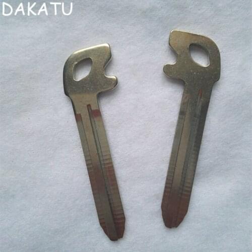 DAKATU 10pcs/lot Free Shipping Replacement Emergency Smart Insert Key Blade For Toyota New Vios Yaris smart key blade