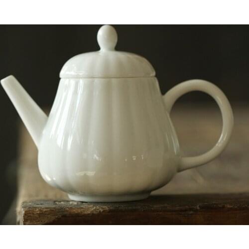 White Porcelain Shadow Celadon Ceramic Teapot Bubble Filter Simple Japanese-style Handmade Kungfu Tea Set Mini Small Teapot