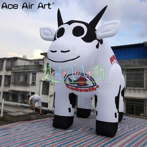 Customized new design cute vivid large standing inflatable milk cow for trade show advertising in New Zealand/farm decoration