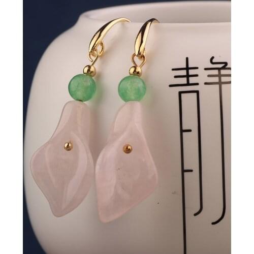 Vintage natural stone pink calla flower drop earrings for women and girl jewelry