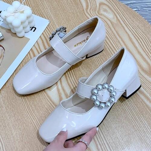 Spring New Style Women Shoes Elegant Pearl Buckle Square Heel Pumps Square Toe Leather Fashion Mary Jane Shoes Mid-heel Shoe