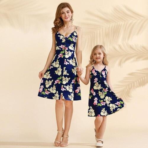 PatPat 2020 New Summer Blue Sling Sleeveless Dress for Mommy and Me Matching Outfits Mommy and Me Dresses