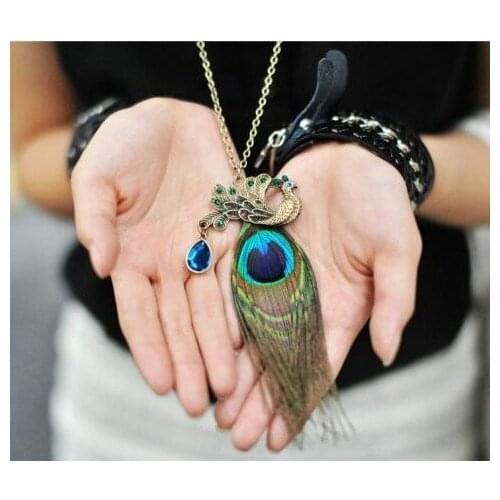 Fashion Peacock Pendant Necklace, 82cm Long Sweater Necklace