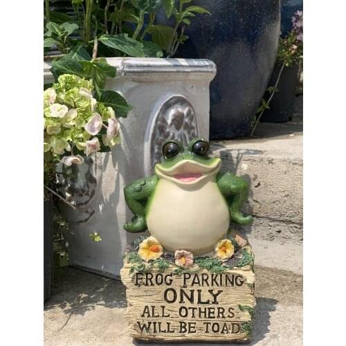 American Courtyard Belly Frog Card Resin Ornaments Outdoor Garden Figurines Kawaii Decoration Villa Balcony Accessores Crafts