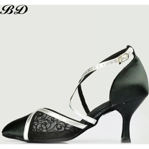 WOMAN SHOE Top Dance Shoes Ballroom Women Latin Shoes BD 104-B 2018 NEW Footguard Laces Round Jazz Breathable Mesh HEEL 7.5CM