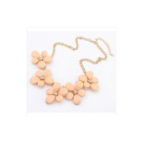 SF-094 2014 Newest Jewelry Wholesale Price European Fashion Metal Flower Sweet Temperament Short Necklaces Free Shipping