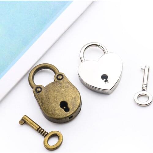 Bronze Padlock Key Pendant Heart Couple Necklace Making Keychain Suitcase Notebook Luggage Depository woman Anti-theft Lock
