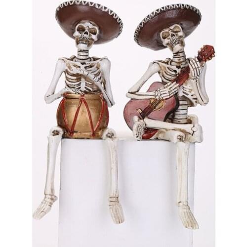 Simulation skeleton Home Decoration Novelty prank Toy Creative skull doll Halloween dress Resin craft gift Gardening decoration