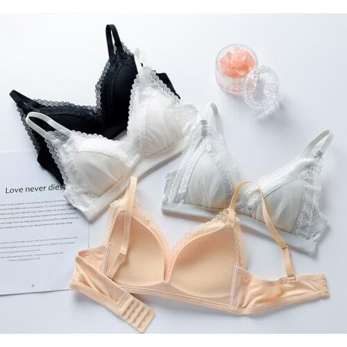 Summer Underwear Thai Latex No Steel Ring Womens Small Breasts Gathered In French Bra Sexy And Charming Lace Adjustable Bra Thi