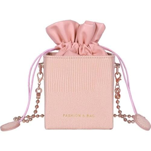 2021 Fashion Women Drawstring Bucket Sweet Elegant Girls Candy Messenger Bags Metal Chain Crossbody Bags Travel Shoulder Bag