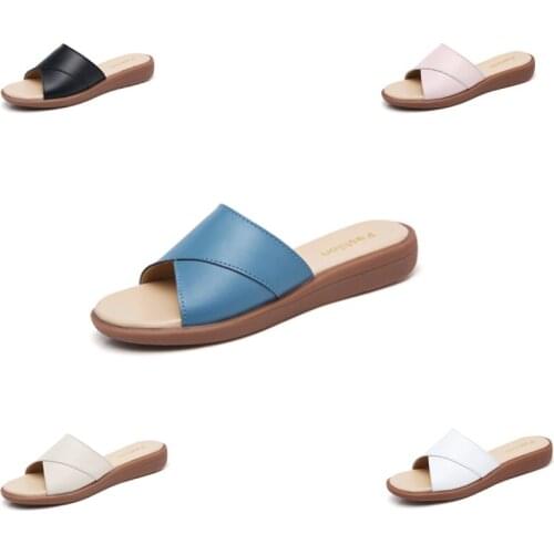 2021 Summer Women Thick Platform Slippers Summer Beach Ladies Slipper Sandals Flat Fashion Soft Free Shipping Bathroom Anti-slip