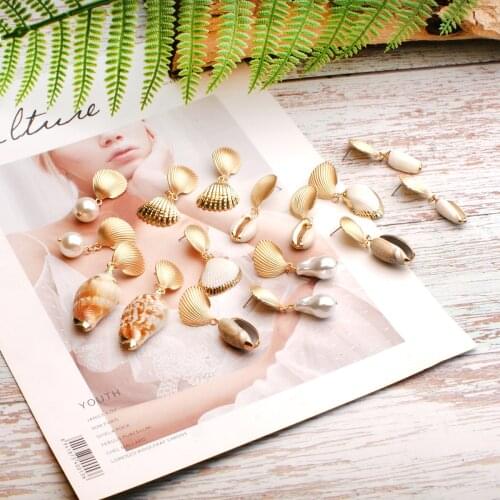 MOON GIRL Boho Puka Shell Drop Earrings For Women Fashion Simulated Pearl Natural Cowrie Dangle Statement Aretes Femme Jewelry