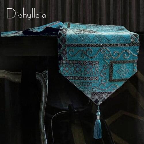Diphylleia Mediterranean Style Blue Table Runner Nordic Abstract Thickly Soft Luxury Handmade Tablerunner For Dining Room Decor