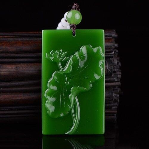 Natural Green Hand Carved Lotus Leaf Jade Pendant Fashion Jewelry Necklace Spinach Green Men Women Lotus Leaf Pendant Jade Card