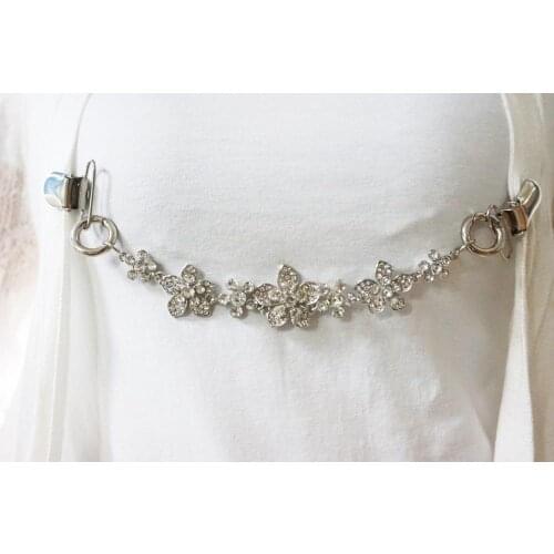 Sweater Shawl Cardigan Collar Rhinestones Flowers Clips Chain Jewelry Decor NEW