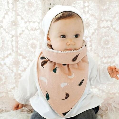 Lovely Hot Sale Triangle Scarf Saliva Towel Feeding Bib Hot Fashion Baby Thick Warm Toddler Soft Burp Cloths Infant Winter
