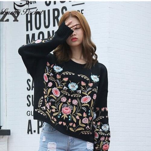 2020 Ladies Spring Autumn Fashion New O-Neck Short Loose Sweater Top Women Embroidery Casual Long Sleeve Pullovers Top QL337