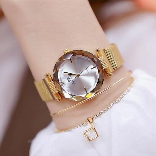 Hot Sale Women Brand Luxury Diamond Rose Gold Bracelet Steel Magnet Band Watch Women Luxury Pink Crystal Stylish Bracelet