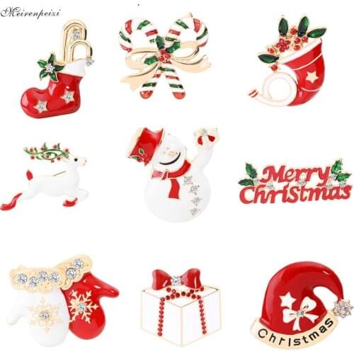 2019 Latest Christmas Theme Brooch Pin Cute Design Brooch Denim Cloth Hat Decoration Best Friend Christmas Gift Eleven Optional