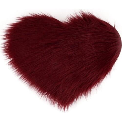 1 pcs Cross-border imitation wool peach heart carpet mat mattress sofa cushion foot pad plush heart mat