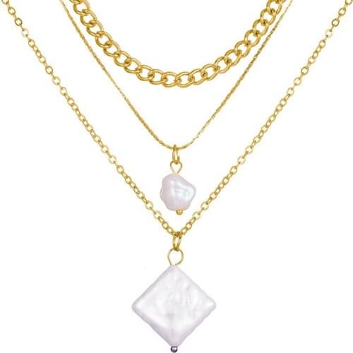 Vintage Baroque Imitation Pearls Beads Pendant Necklace Three-layered Chain Necklace for Women Gothic Geometric Jewelry Gift