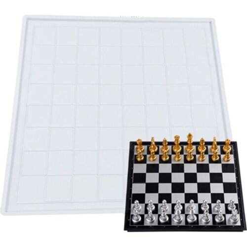 1Set 3D Chess Pieces Crystal Epoxy Resin Mold Handmade Chessborad Silicone Mould N0HE