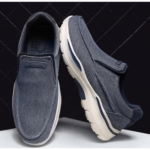 Mens Casual Shoes Canvas Breathable Loafers Men 2021 New Male Comfortable Outdoor Walking Shoes Classic Loafers Men Sneakers