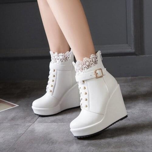 Winter Buckle Wedges Platform Ankle Combat Boots for Women Lace Up White Black High Heel Ladies Gothic Punk Shoes Bootie