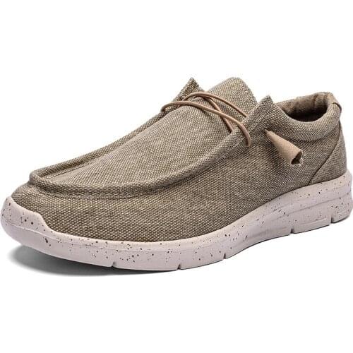 Canvas men footwear 2021 fashion shoes Breathable Men vulcanized shoes Slip Wear Mens Soft Casual Shoes big Size 47 48