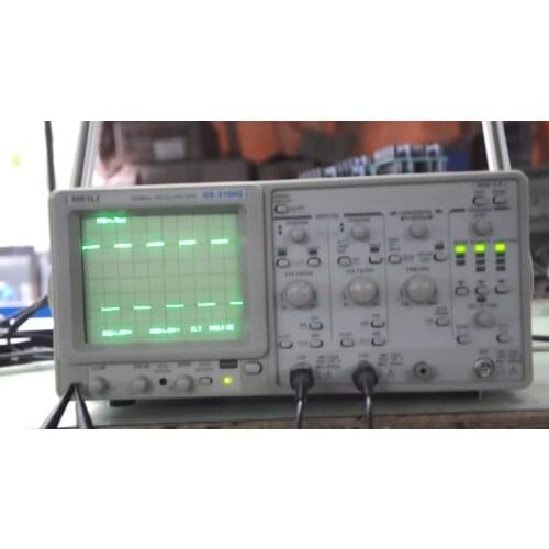 High Accuracy Digital Readout Oscilloscope with 10 Sets of Storage