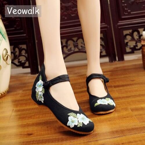 Veowalk Peony Embroidered Womens Canvas Ballet Flats Vintage Ladies Casual Breathable Chinese Cotton Embroidery ballerina Shoes