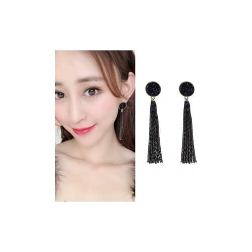 Europe And The United States Retro Long Paragraph Exaggerated Chain Black crystal Earrings New Net Red Fringed Ladies Earrings